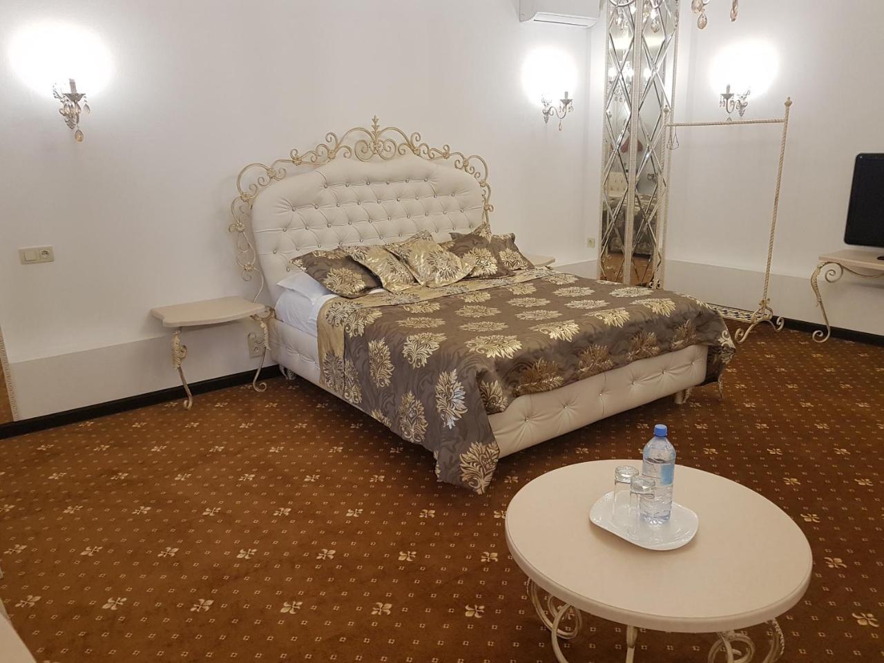 Sequoia Boutique Hotel Taraz Exterior foto